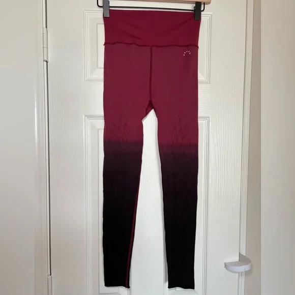 Varley Ioma Perforated Front Ombré Leggings size XXS - Picture 3 of 8